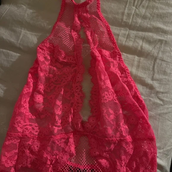 Body - Picture 1 of 1